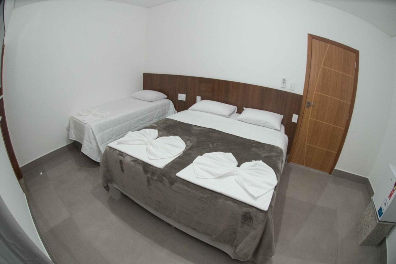 Hotel Esmeralda Verde Teófilo Otoni Buitenkant foto