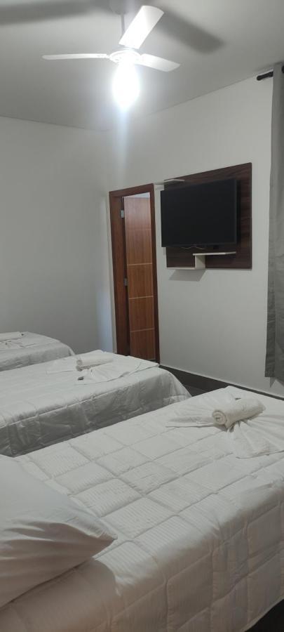 Hotel Esmeralda Verde Teófilo Otoni Buitenkant foto